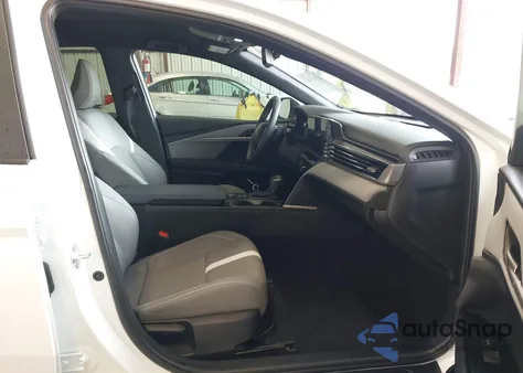 2025 Toyota Camry Se z USA, uszkodzony, nr VIN 4T1DAACK2SU549983